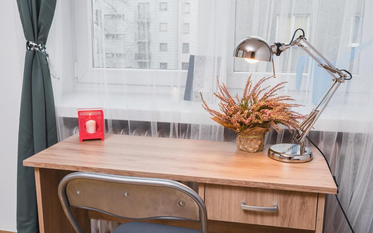 Sunshine Parkside Hideaway - 3 Bedroom - By Upstairs Cracóvia Exterior foto