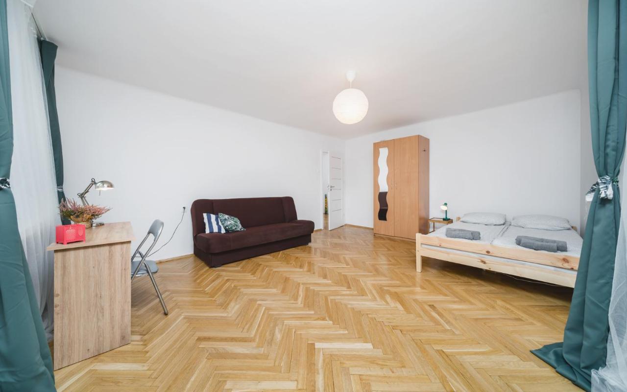 Sunshine Parkside Hideaway - 3 Bedroom - By Upstairs Cracóvia Exterior foto